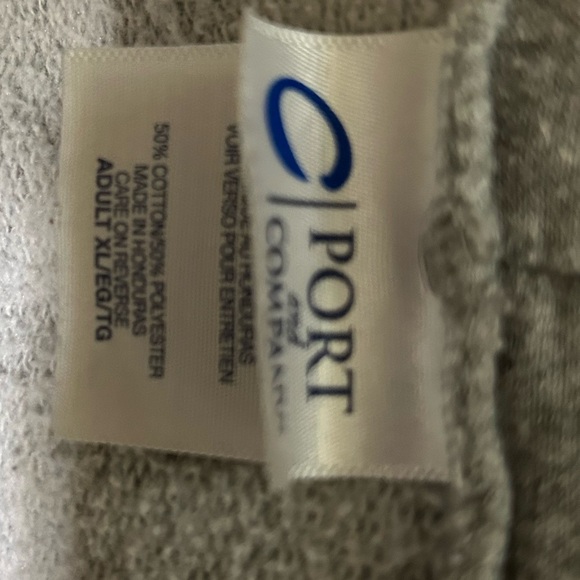 Deals Gap/Tail of the Dragon Gray Zip-Up Hoodie with Graphic - Picture 7 of 9